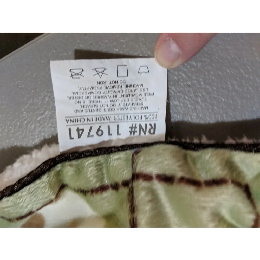 Football Baby‎ Blanket SL Home Fashions Inc.